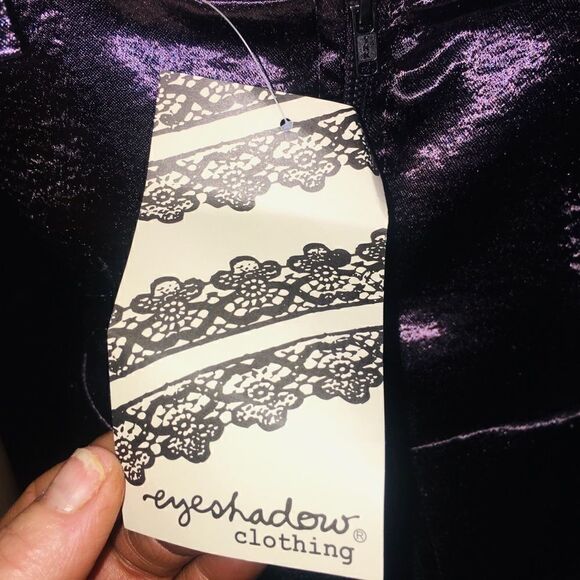 Eyeshadow Purple Jumpsuit Size Medium NWT - Picture 5 of 9